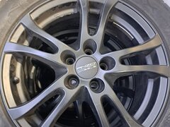 Vand 4 cauciucuri de vara cu 4 jante noi